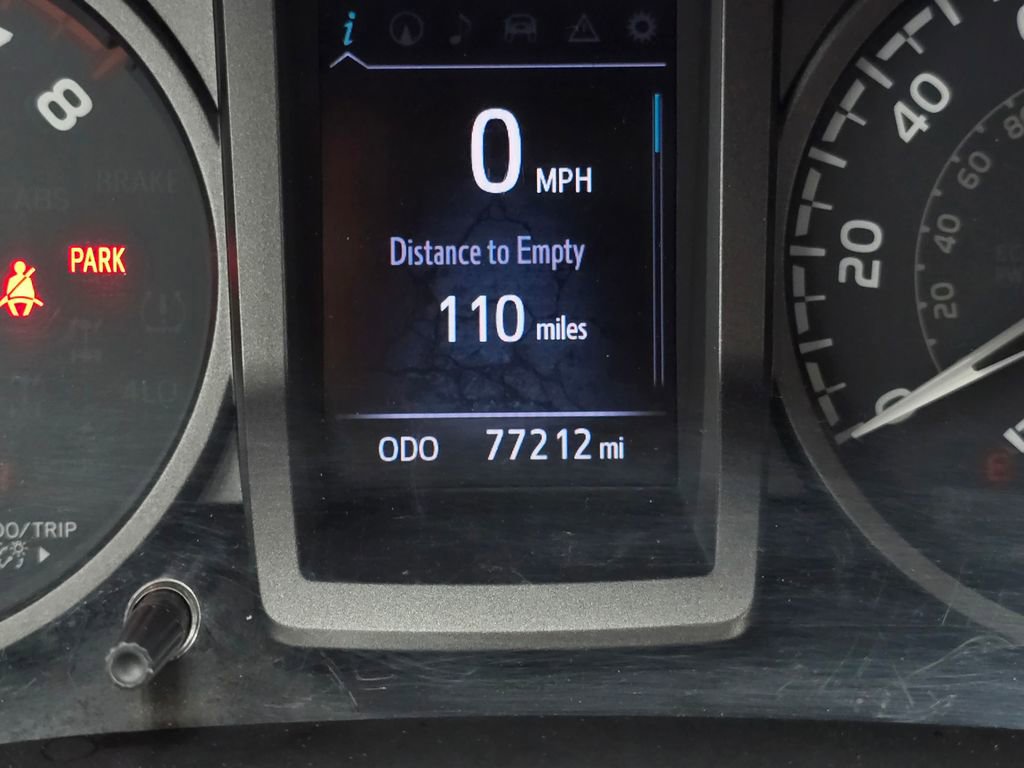 Used 2018 Toyota Tacoma TRD Off-Road image 27