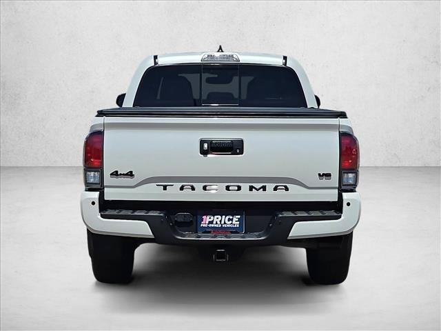 Used 2021 Toyota Tacoma Limited w/ Nightshade Package AWD/4WD image 7