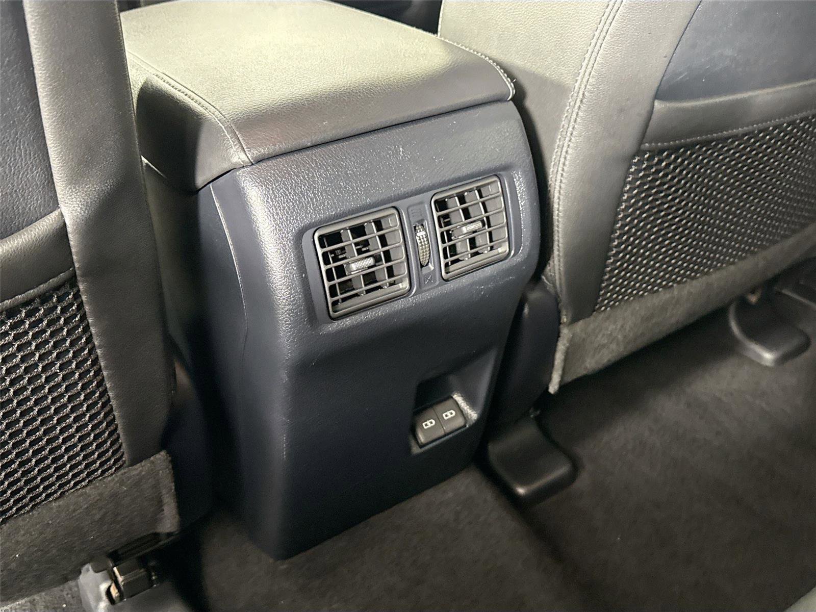 Certified 2024 Toyota 4Runner SR5 Premium image 36