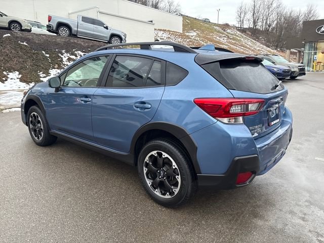 Used 2023 Subaru Crosstrek 2.0i Premium image 3
