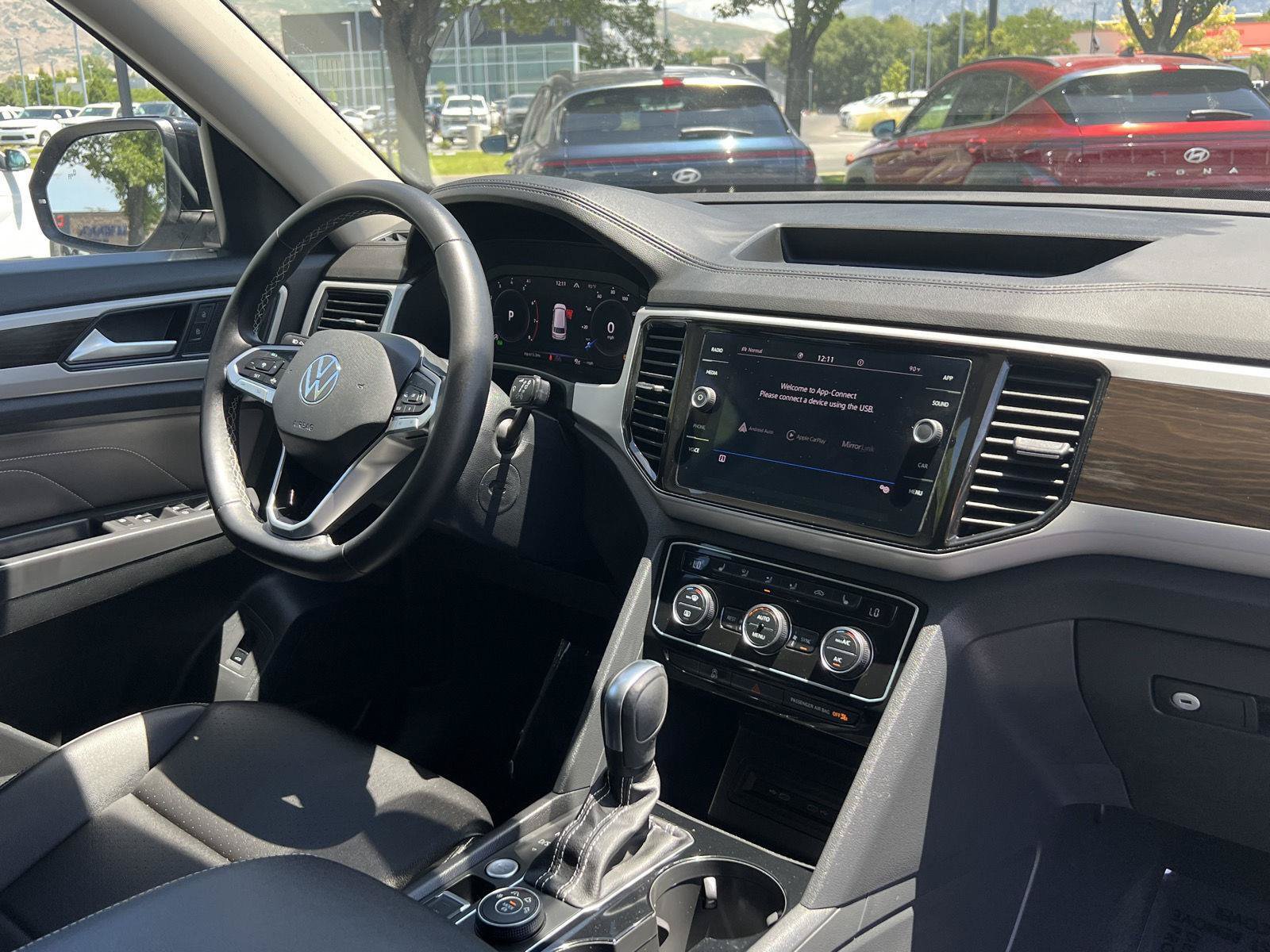 Used 2023 Volkswagen Atlas SE w/ Panoramic Sunroof Package AWD/4WD image 20