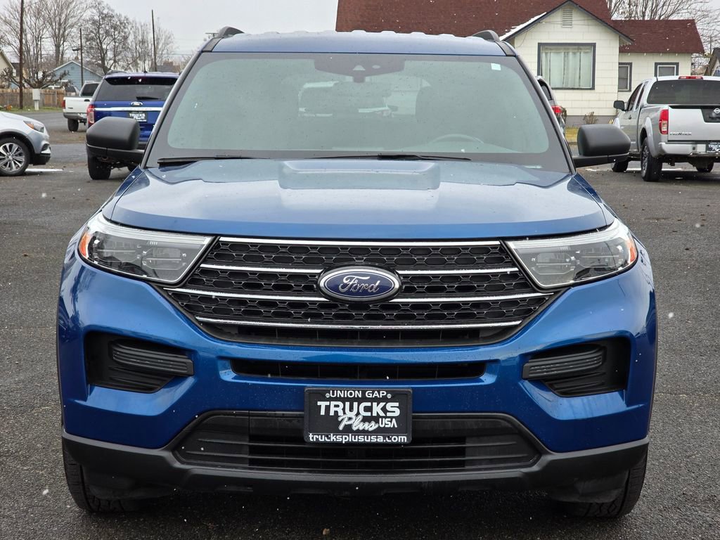 Used 2020 Ford Explorer XLT w/ Comfort Package image 8