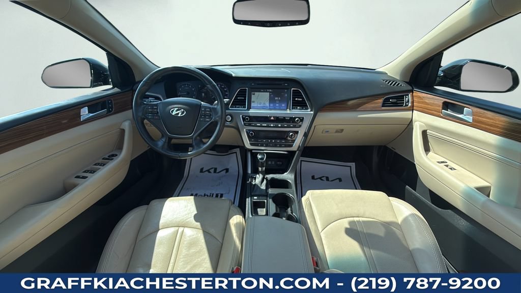 Used 2015 Hyundai Sonata Limited w/ Option Group 05 FWD image 27