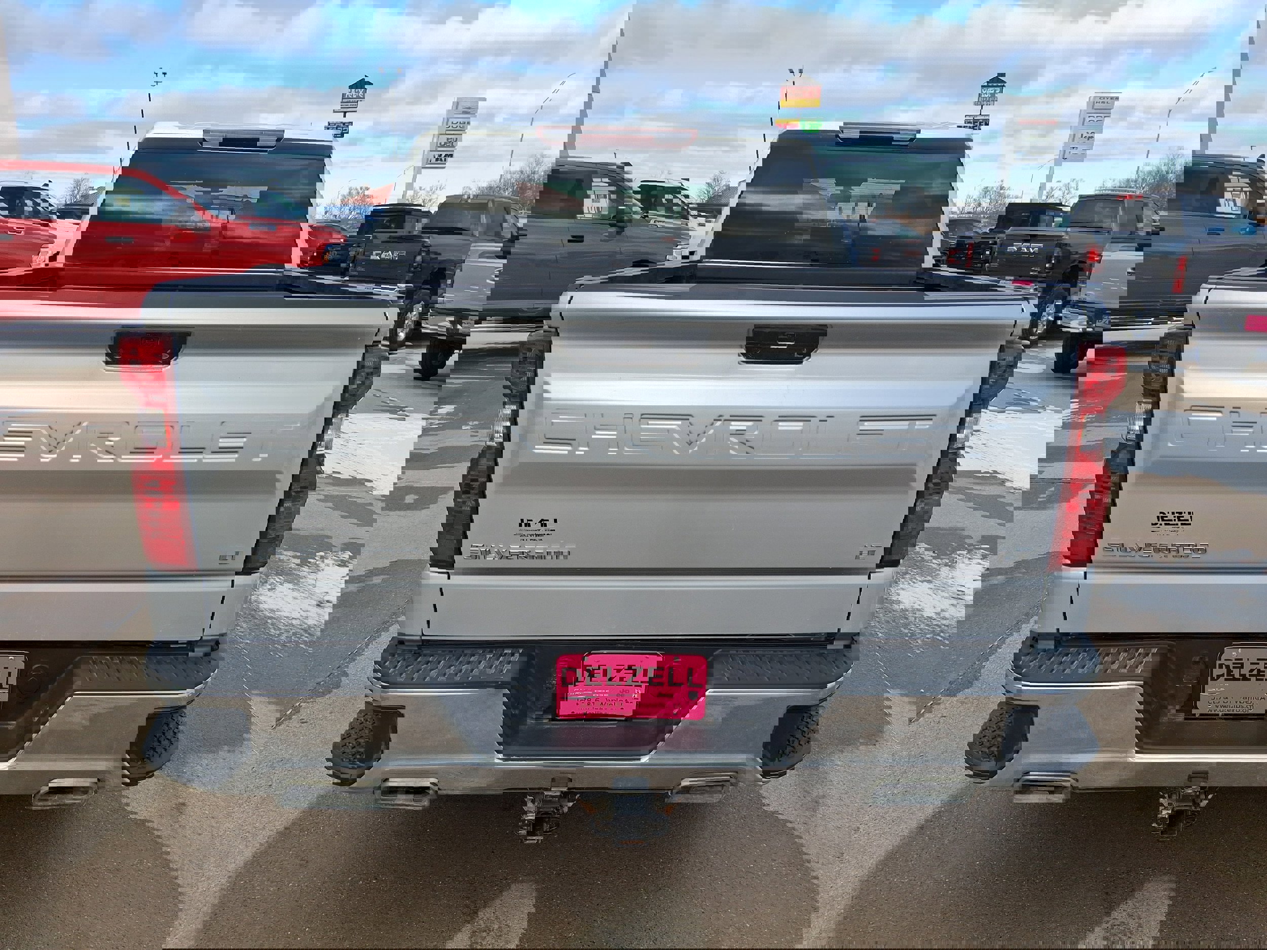 Used 2021 Chevrolet Silverado 1500 LT image 7