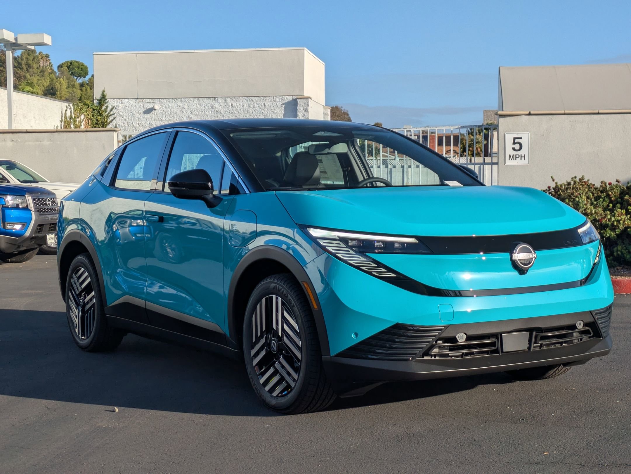 New 2026 Nissan Leaf SV+ image 2