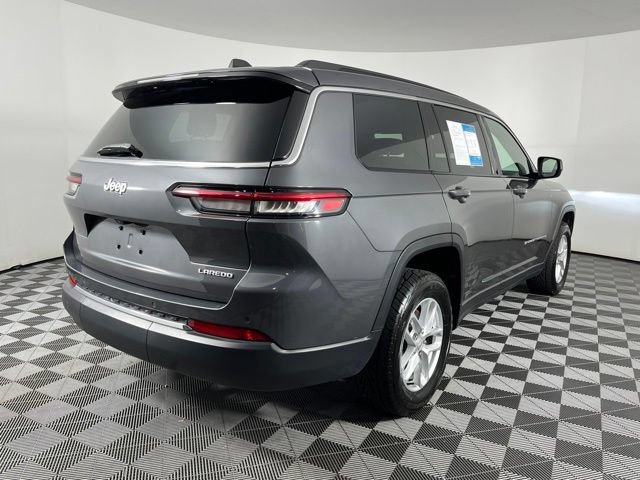 Used 2024 Jeep Grand Cherokee L Laredo RWD image 12