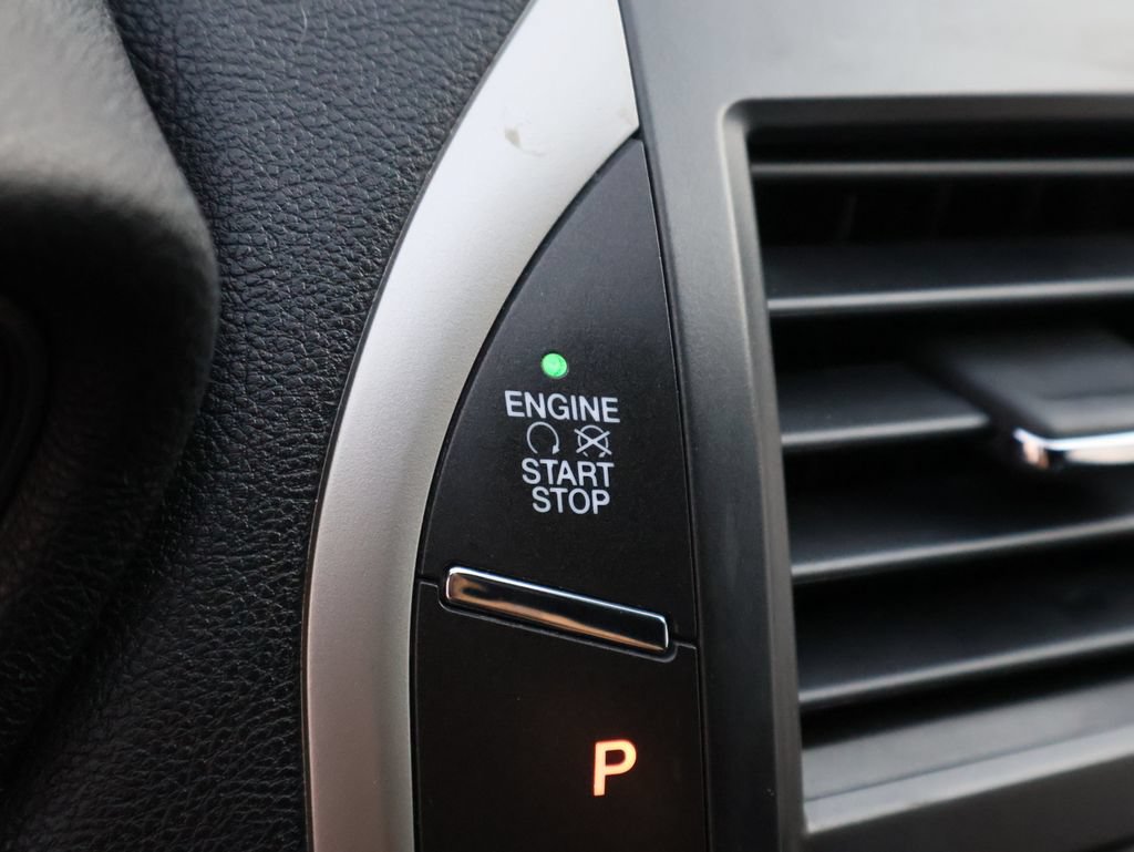 Used 2017 Lincoln MKC Reserve FWD image 27