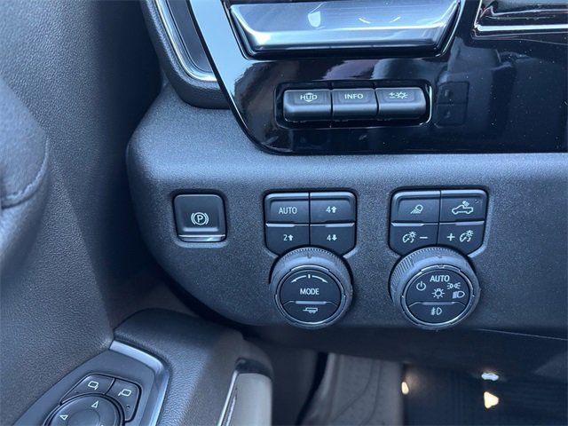 New 2026 Chevrolet Silverado 1500 High Country image 19