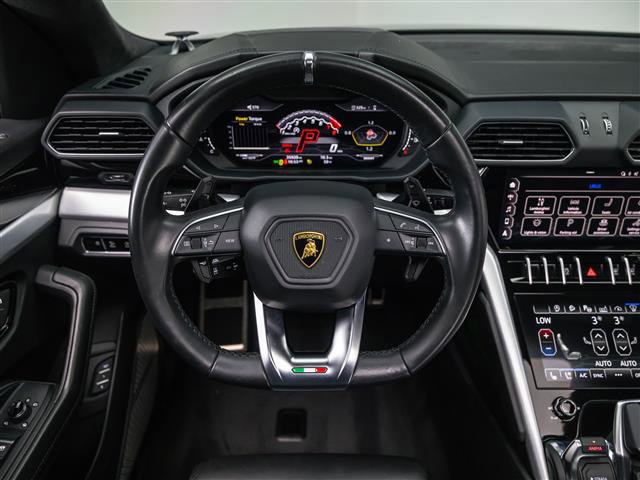 Used 2021 Lamborghini Urus image 23