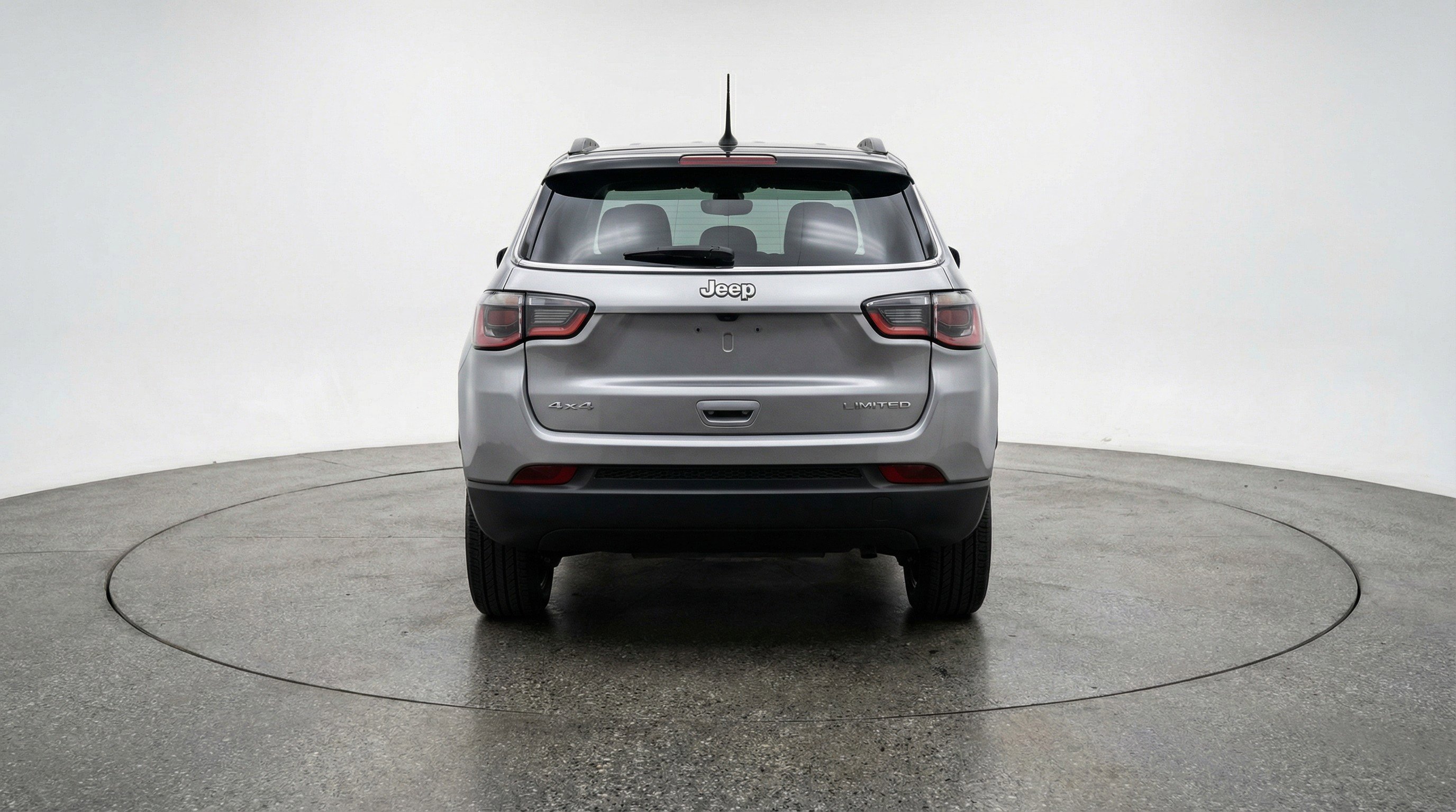 Used 2025 Jeep Compass Limited image 7