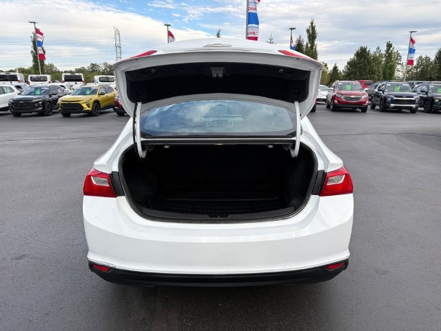 Used 2017 Chevrolet Malibu LS FWD image 16