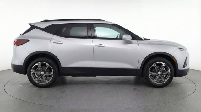 Used 2024 Chevrolet Blazer LT w/ Convenience Package image 9
