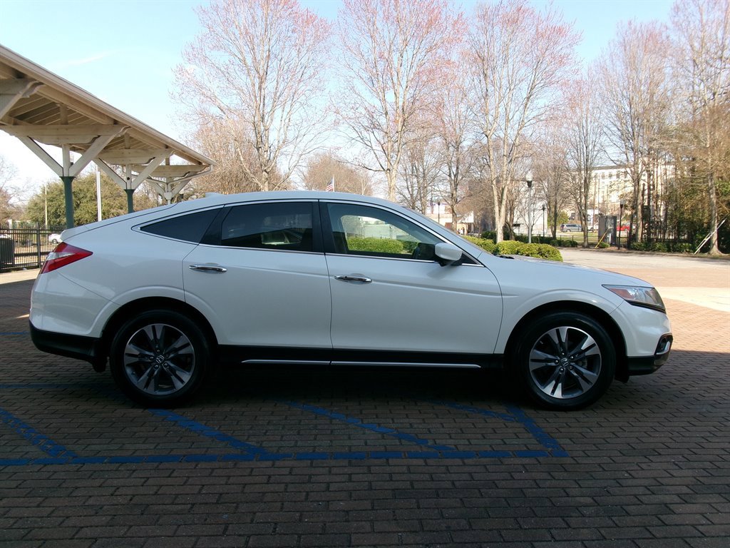 Used 2013 Honda Crosstour EX-L image 4