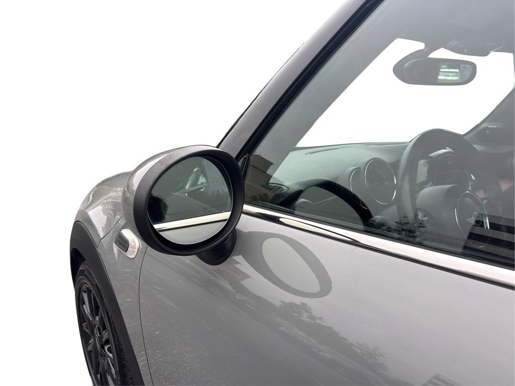 Used 2018 MINI Cooper Convertible FWD image 28