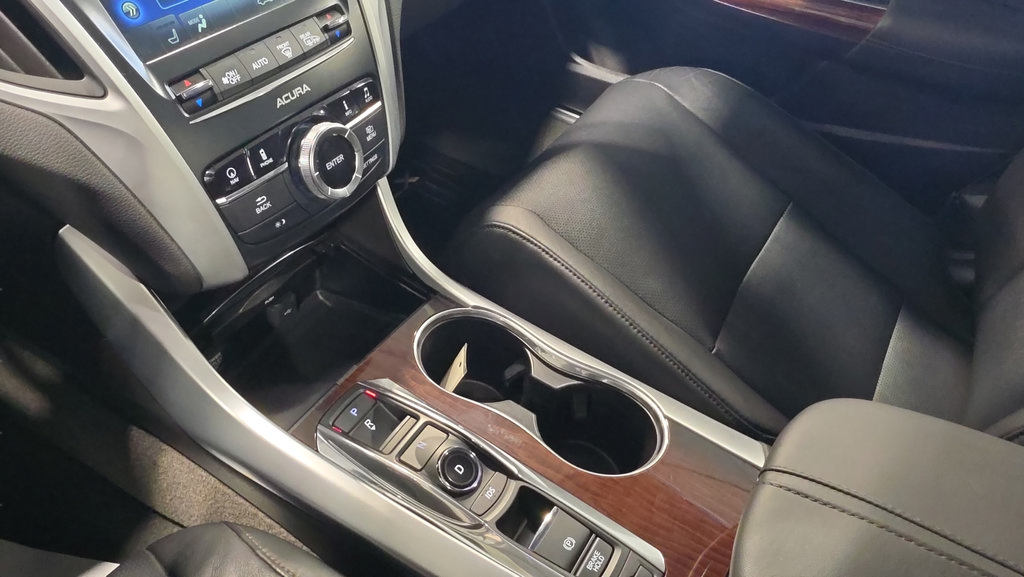 Used 2017 Acura TLX V6 SH-AWD w/ Technology Pkg image 28
