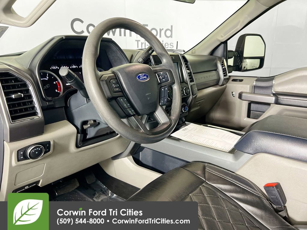 Used 2022 Ford F350 XLT w/ FX4 Off-Road Package image 3
