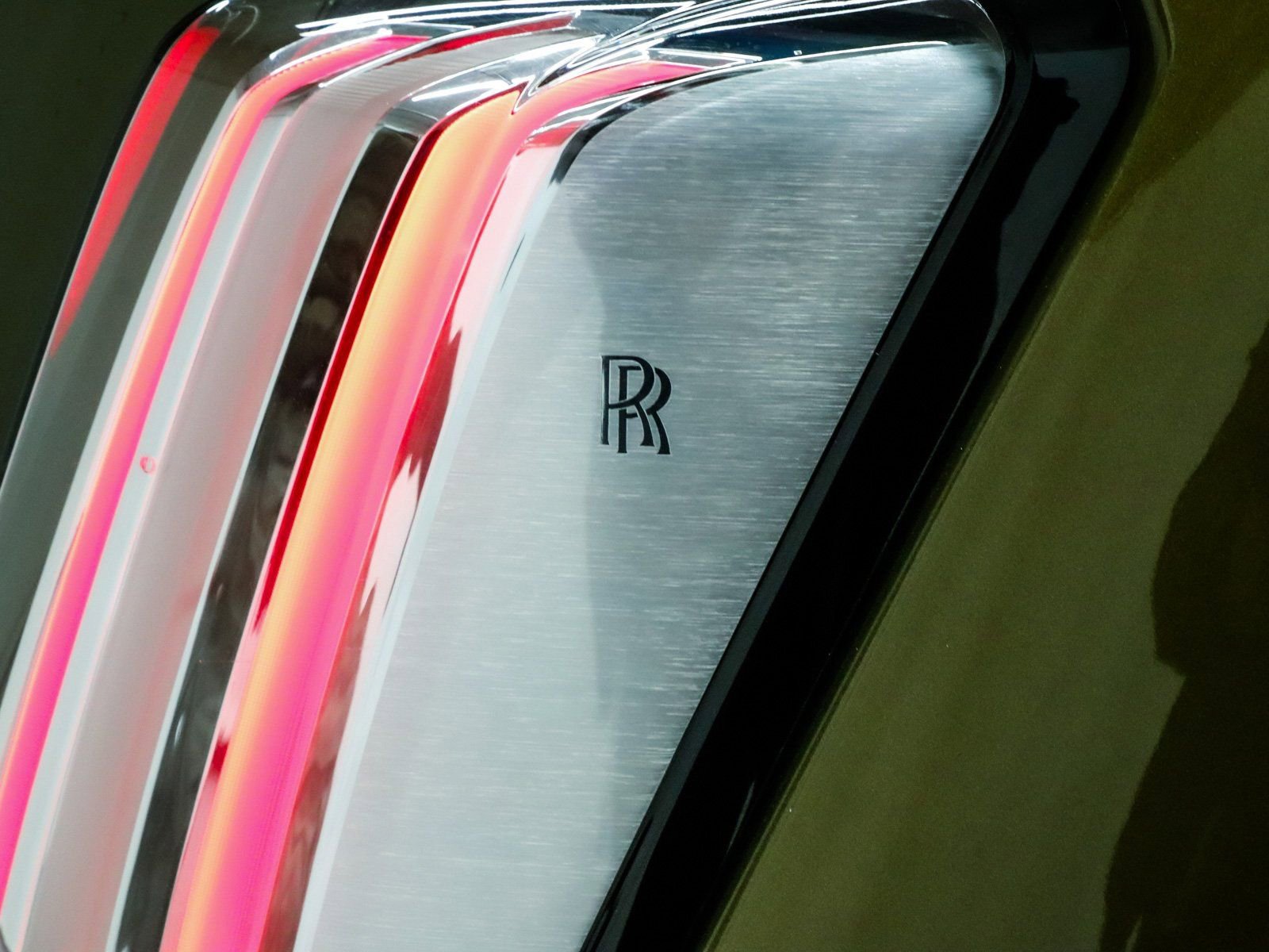 Used 2024 Rolls-Royce Spectre w/ Spectre Launch Package image 79