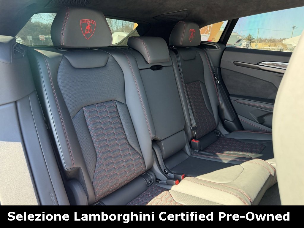 Used 2024 Lamborghini Urus S image 45