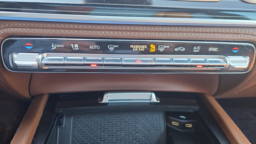 Certified 2024 Mercedes-Benz GLE 450 4MATIC image 17