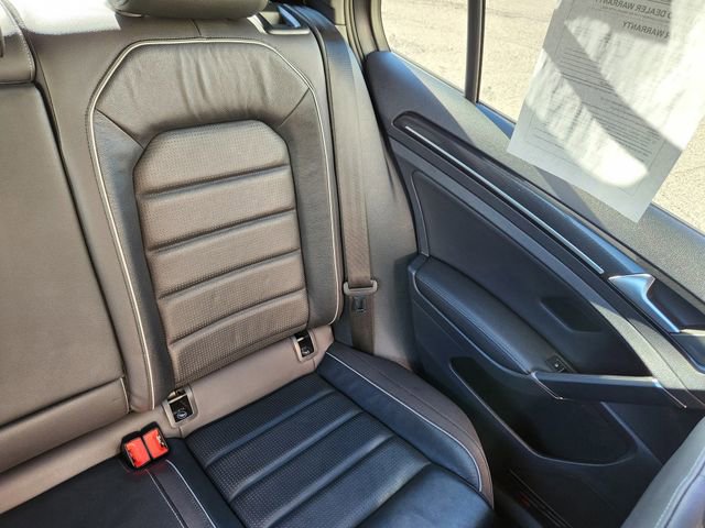 Used 2018 Volkswagen Golf R DCC & Navigation 4Motion image 17