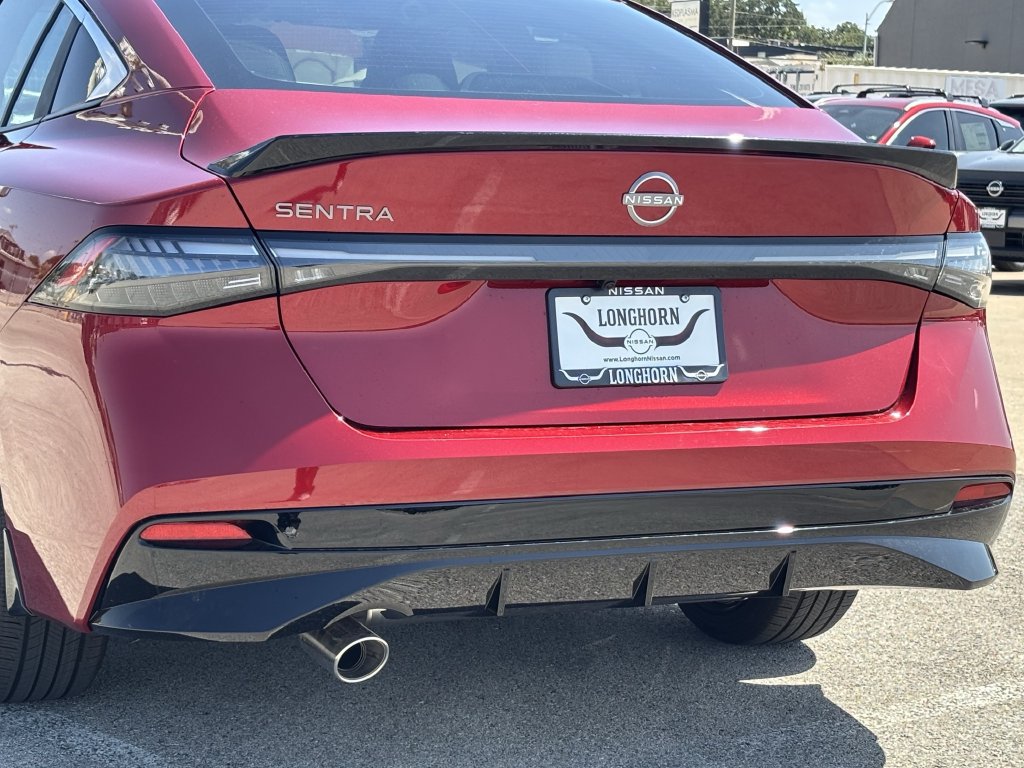 New 2027 Nissan Sentra SR w/ SR Premium Package FWD image 5
