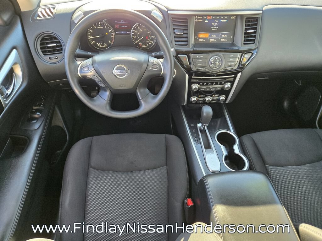 Used 2020 Nissan Pathfinder S FWD image 13