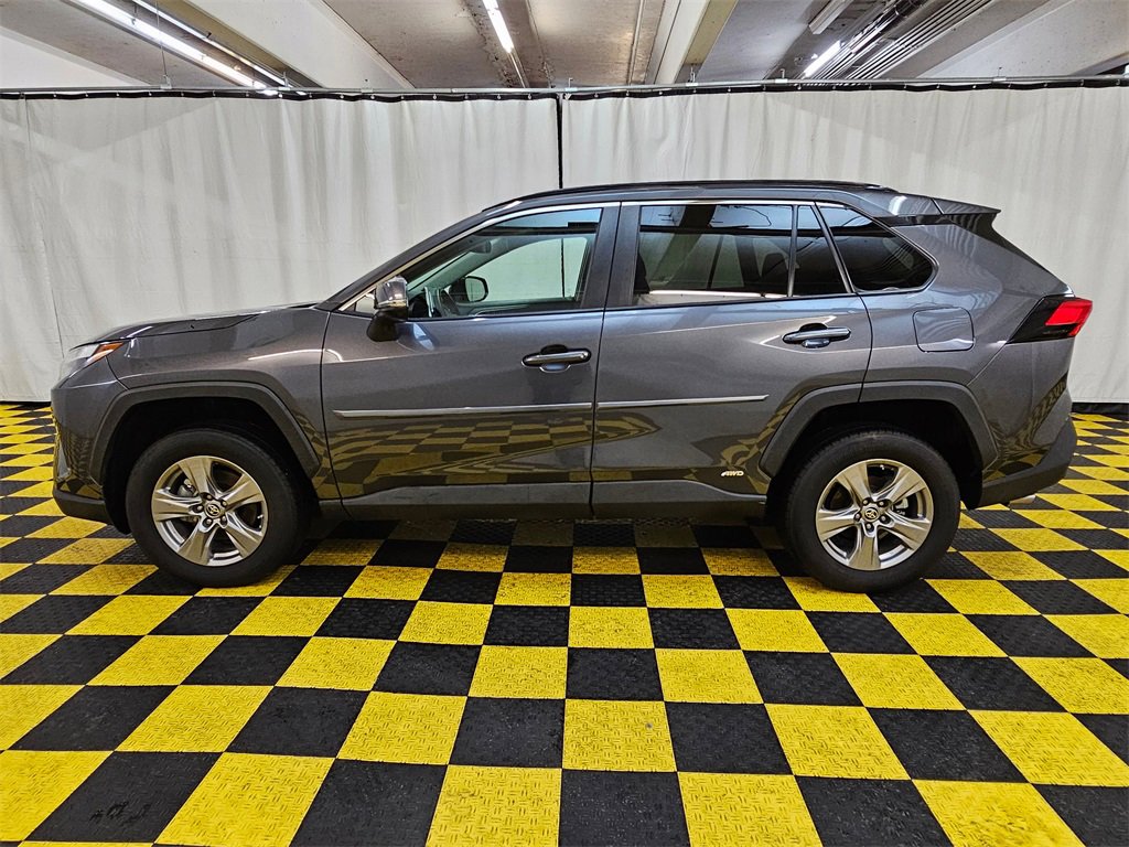 Used 2023 Toyota RAV4 LE image 6