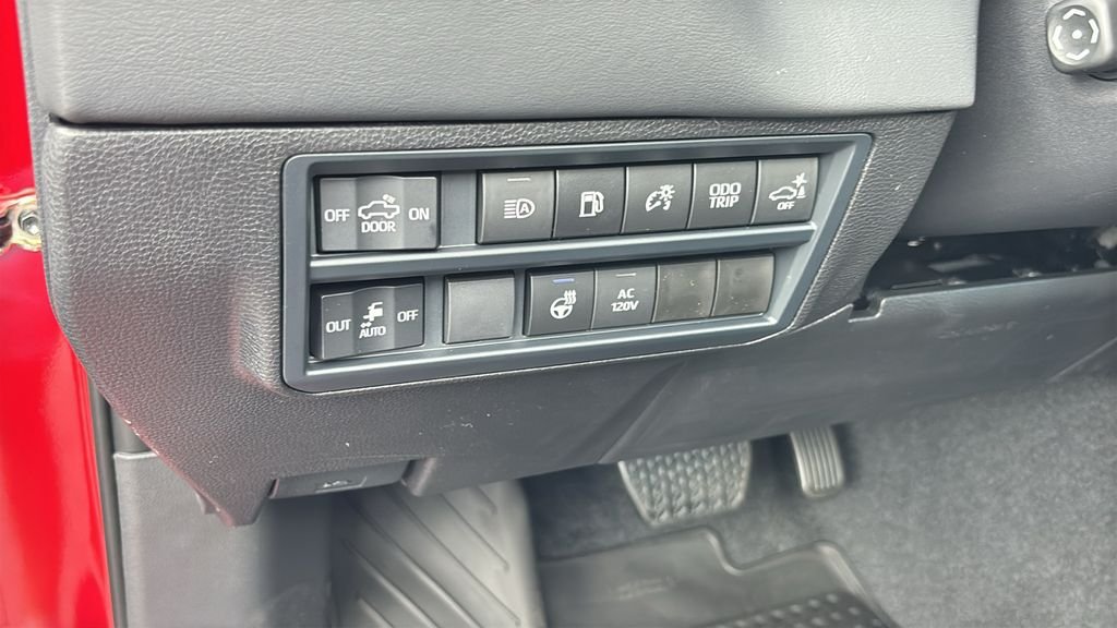 New 2026 Toyota Tundra Platinum AWD/4WD image 12