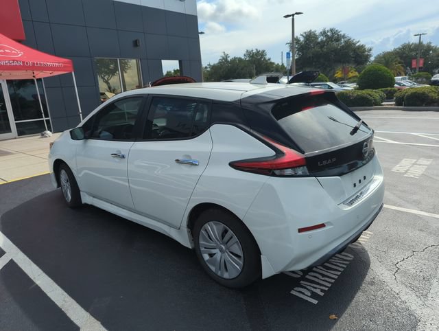 Certified 2023 Nissan Leaf S FWD image 3