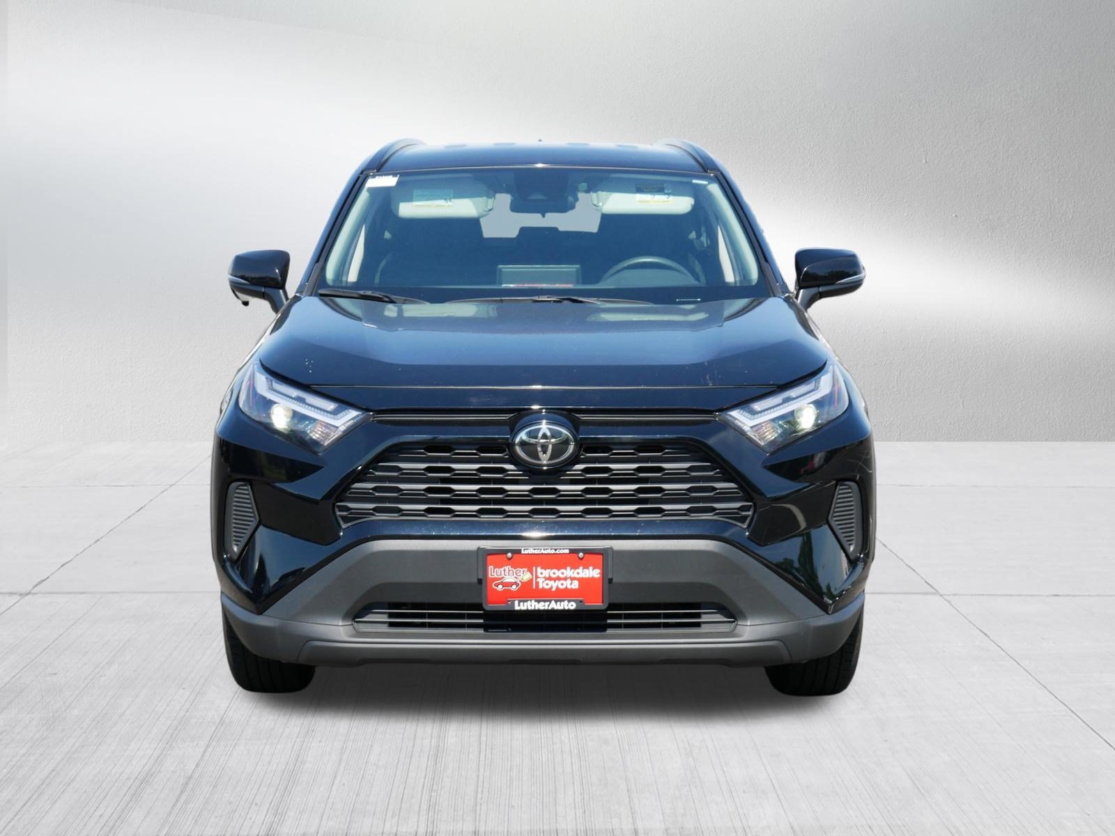 Certified 2025 Toyota RAV4 XLE AWD/4WD image 2