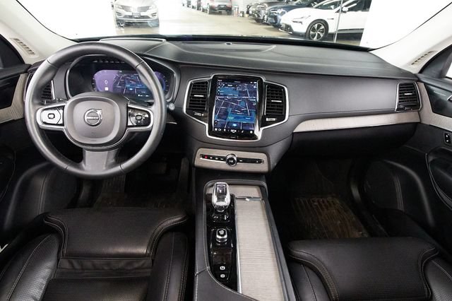 Used 2023 Volvo XC90 B6 Ultimate w/ Protection Package Premier AWD/4WD image 6