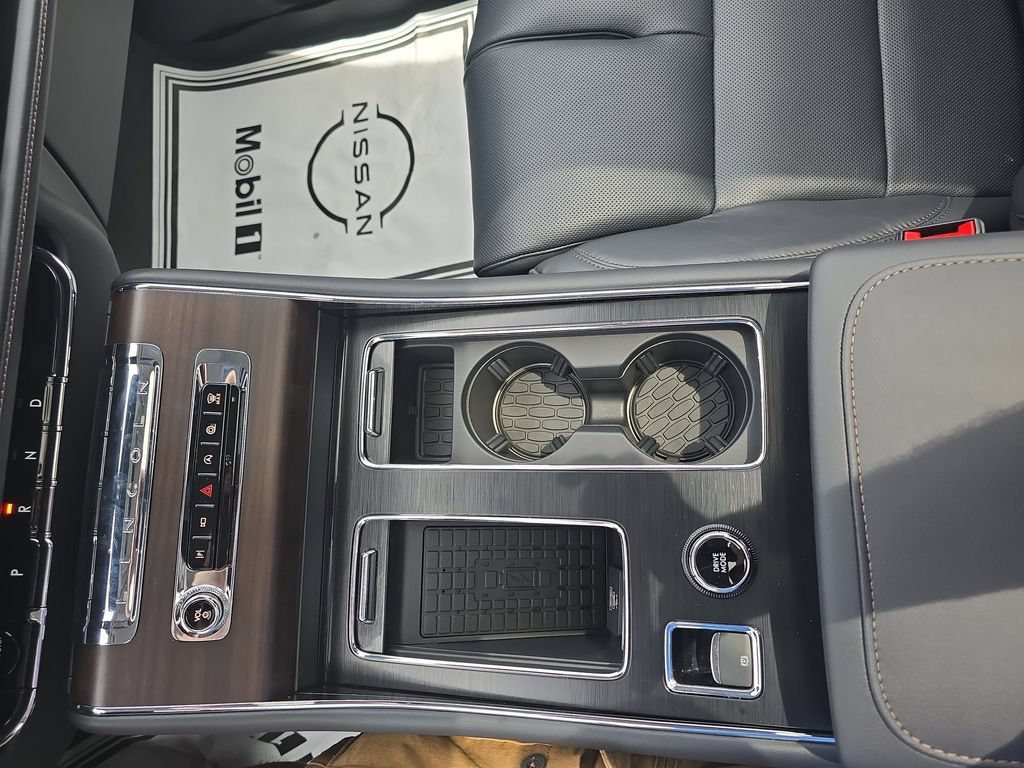 Used 2025 Lincoln Aviator Reserve w/ Equipment Group 201A AWD/4WD image 27