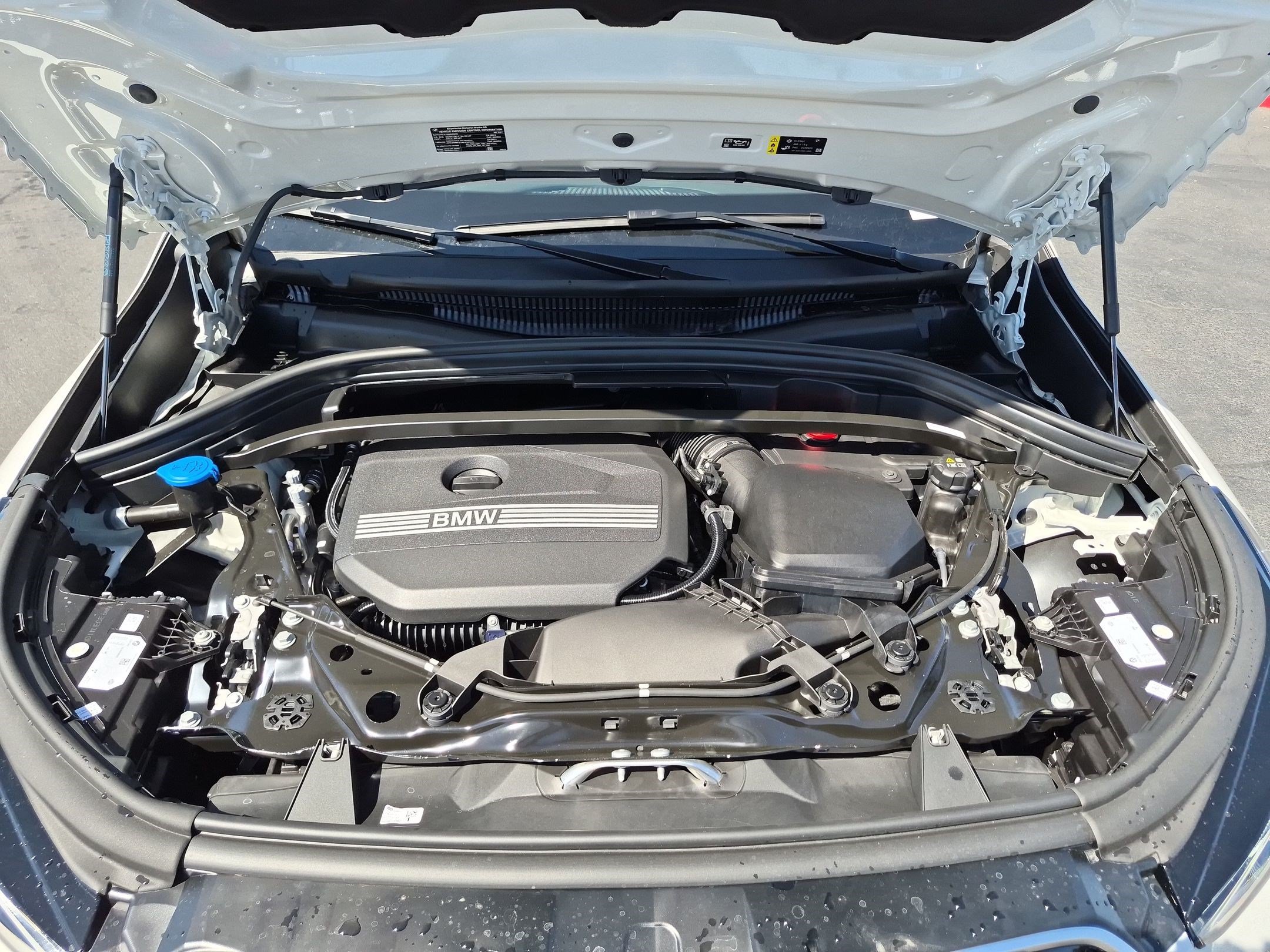 New 2027 BMW X1 xDrive28i AWD/4WD image 34