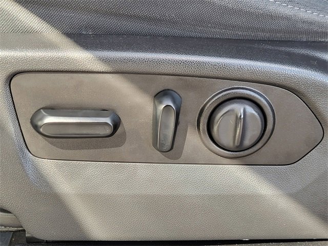 Used 2021 GMC Sierra 1500 Elevation image 12