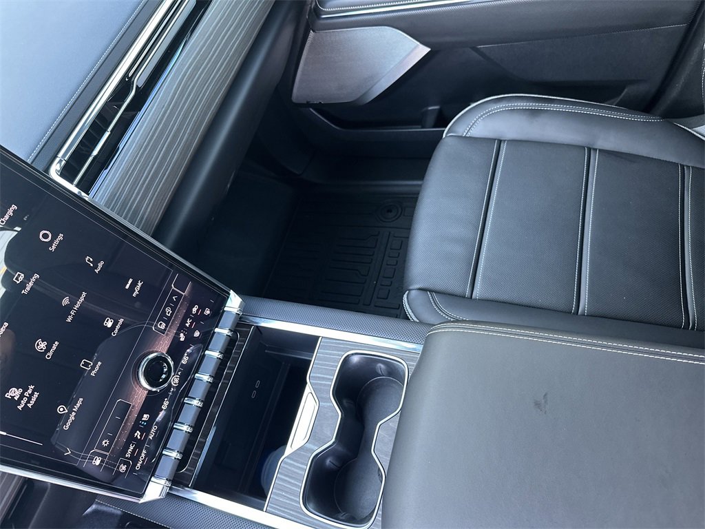 Used 2025 GMC Sierra EV Denali image 23