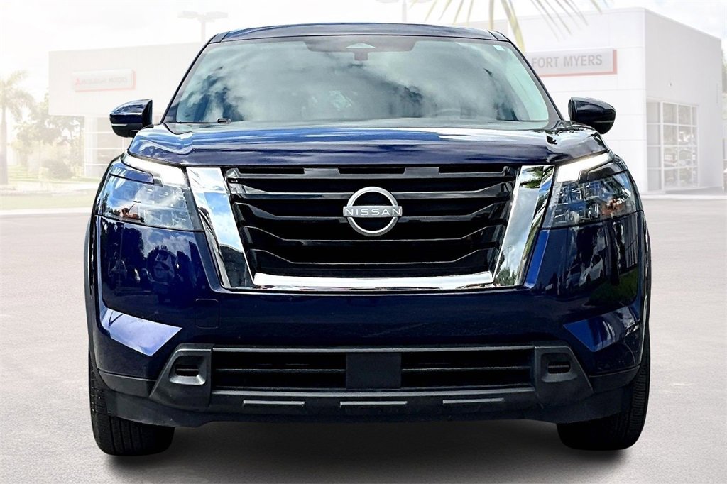 Used 2024 Nissan Pathfinder SV image 29