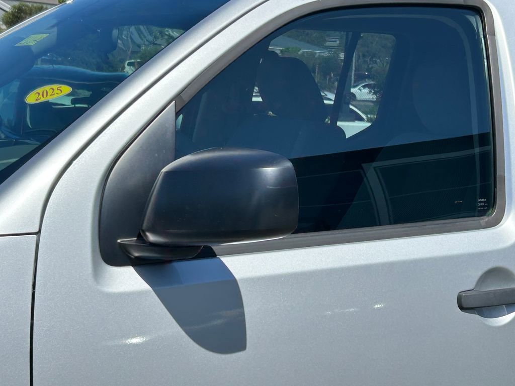 Used 2019 Nissan Frontier SV image 10