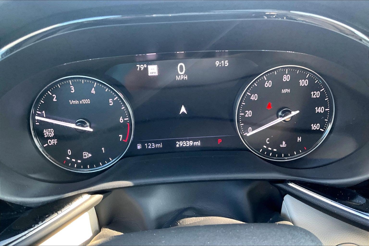 Used 2022 Buick Envision Avenir w/ Premium Seat Package FWD image 18