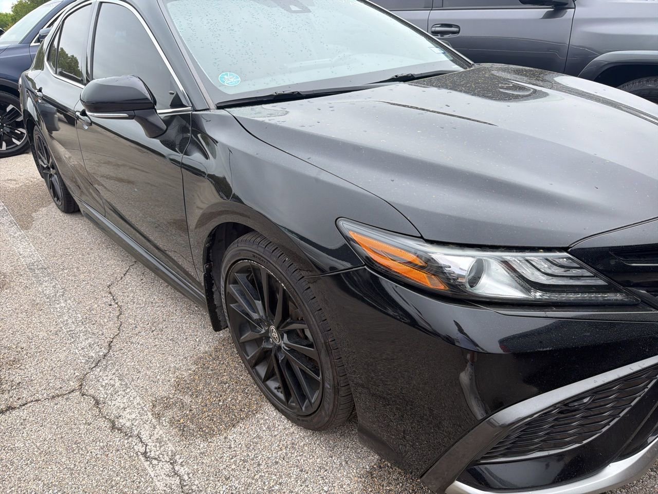 Used 2021 Toyota Camry XSE image 2