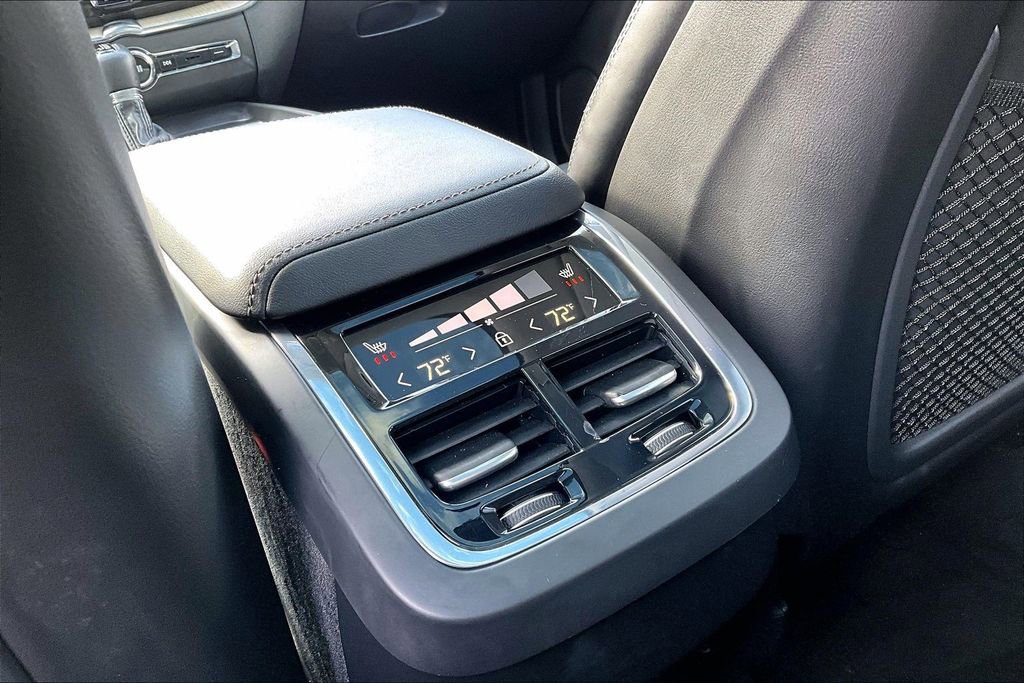 Used 2021 Volvo XC60 T5 Inscription w/ Advanced Package image 10