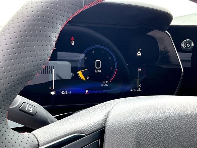 New 2026 Chevrolet Trax RS w/ Sunroof Package FWD image 21