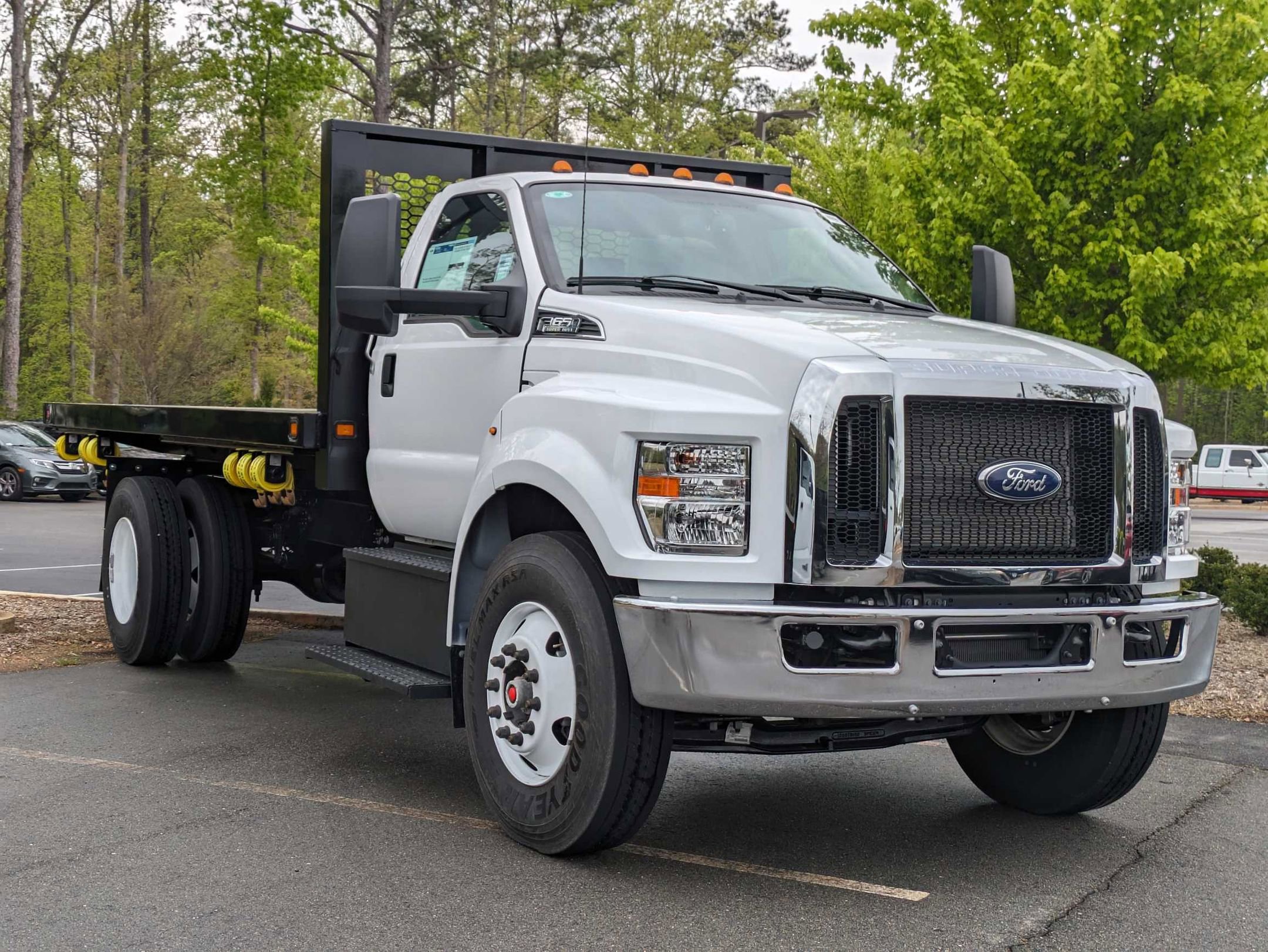 New 2025 Ford F650 2WD Regular Cab Super Duty image 1
