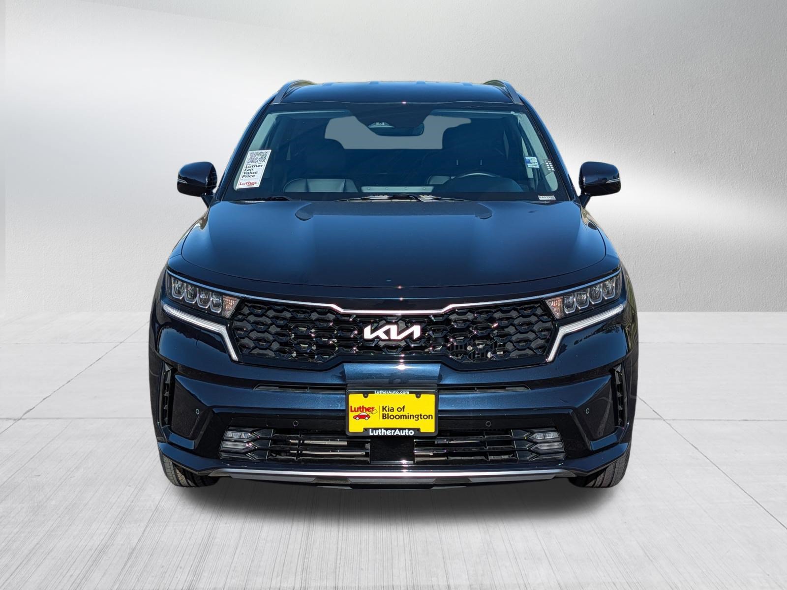 Certified 2023 Kia Sorento EX FWD image 2