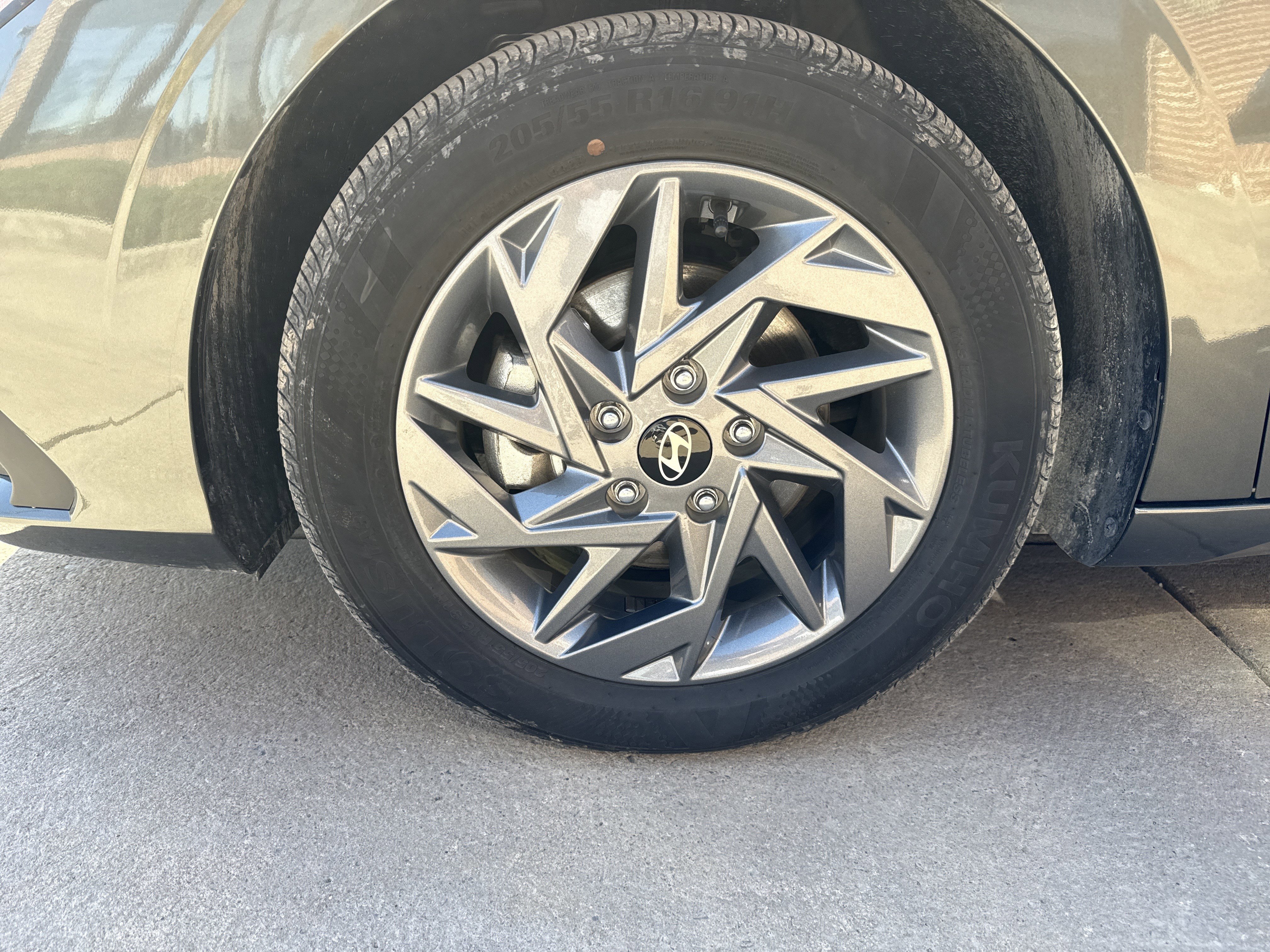 Certified 2024 Hyundai Elantra SEL image 21