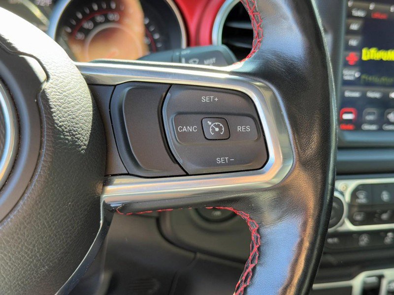 Used 2021 Jeep Gladiator Rubicon AWD/4WD image 17