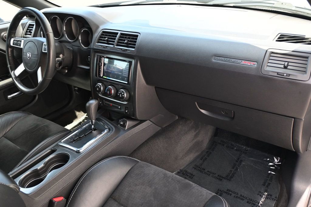 Used 2010 Dodge Challenger SRT8 w/ SRT Option Group II image 9