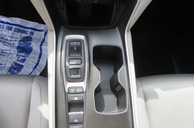 Used 2019 Honda Accord Hybrid image 27