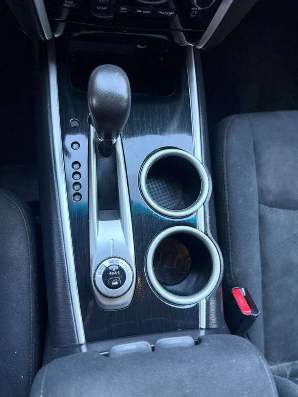 Used 2016 Nissan Pathfinder S image 13