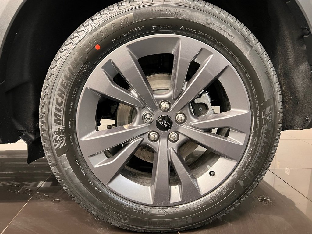 New 2026 Ford Explorer Active image 9