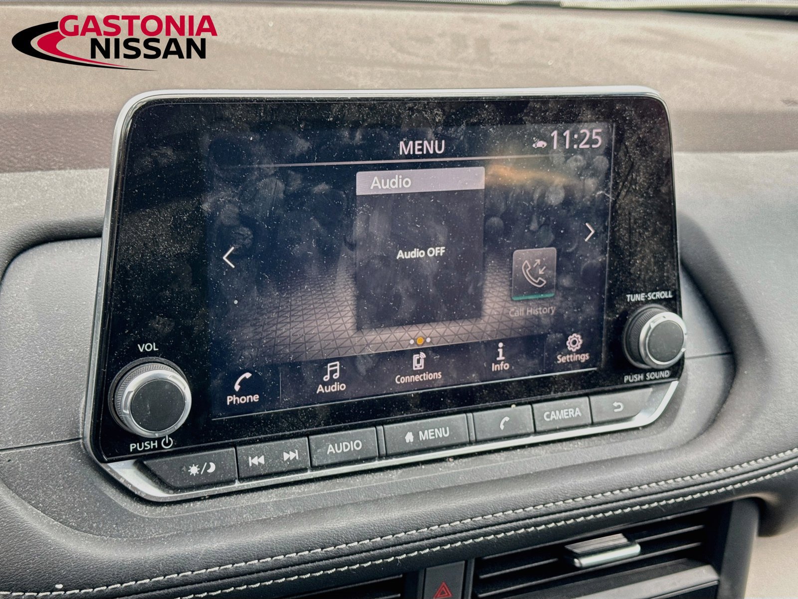 Used 2023 Nissan Rogue SV AWD/4WD image 18